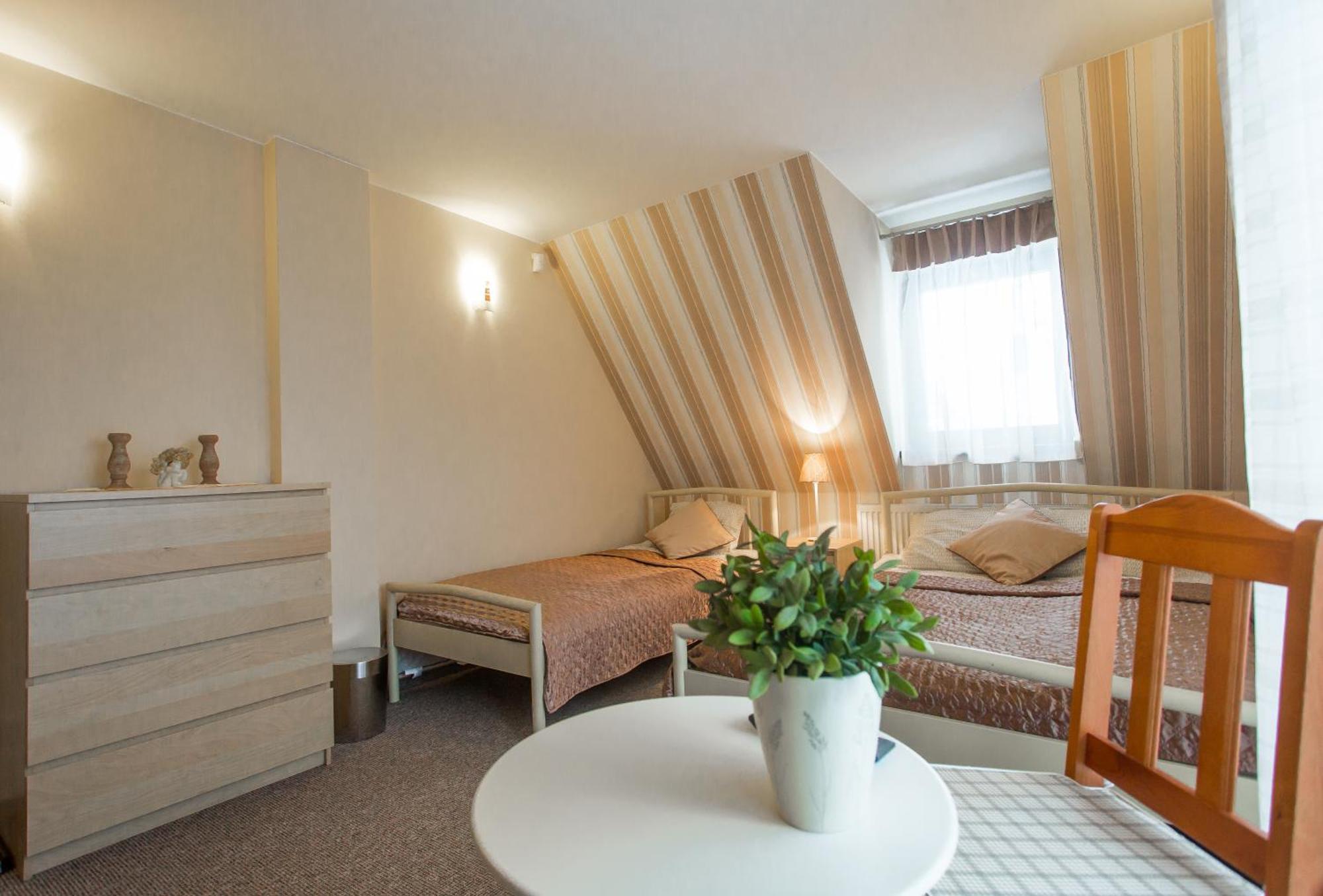 Bed and Breakfast U Kruka Groń Esterno foto