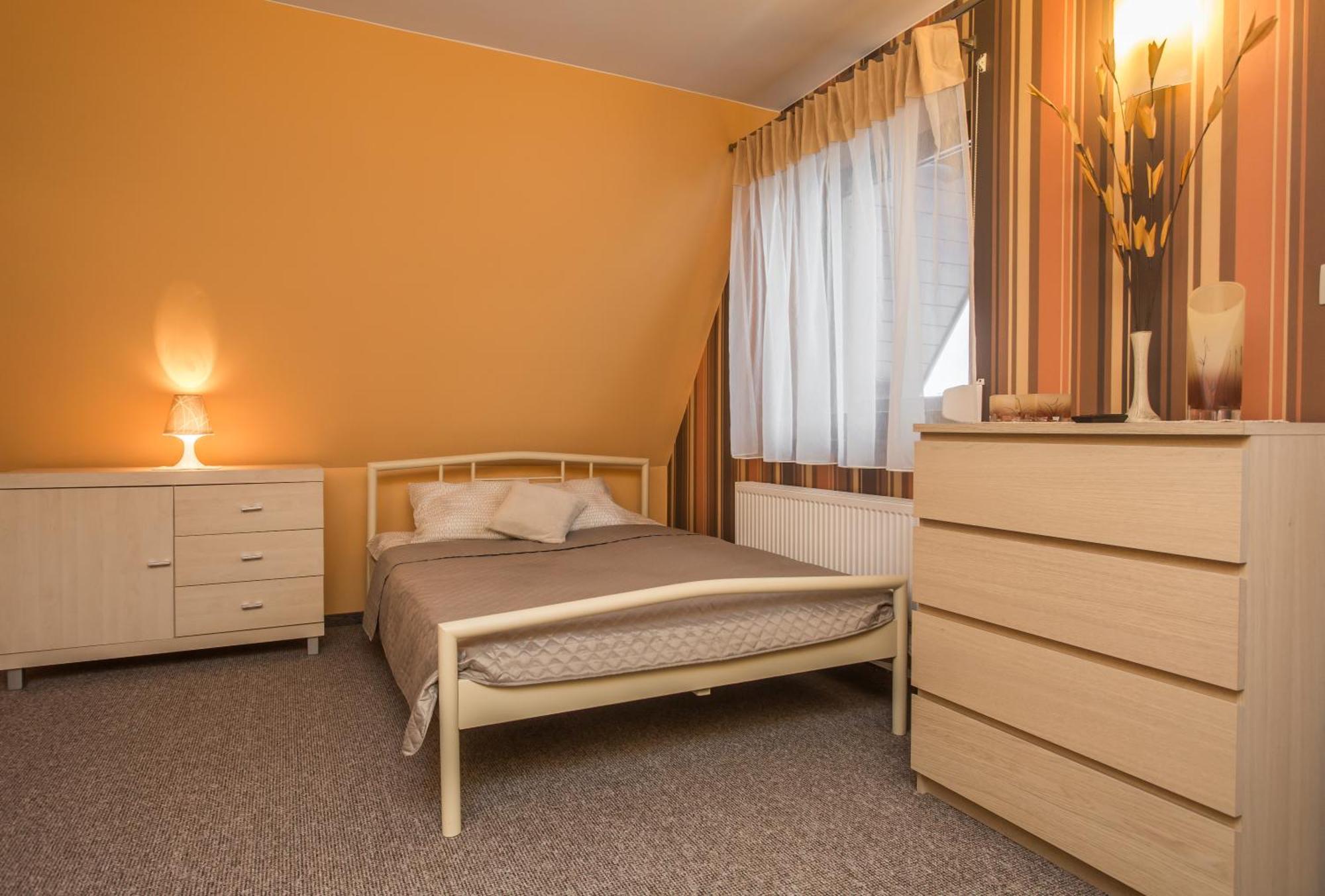 Bed and Breakfast U Kruka Groń Esterno foto